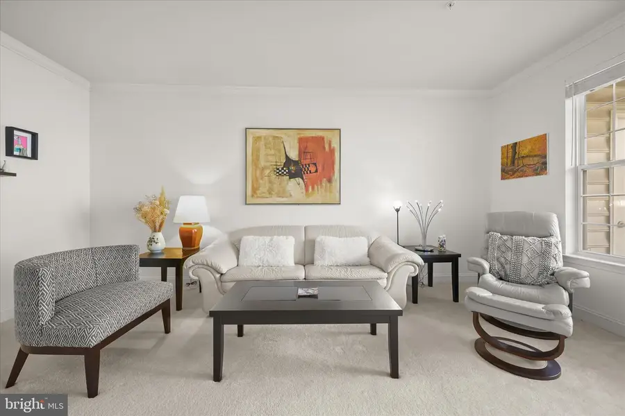 2510 Kensington Garden #301, Ellicott City, MD 21043 - #3