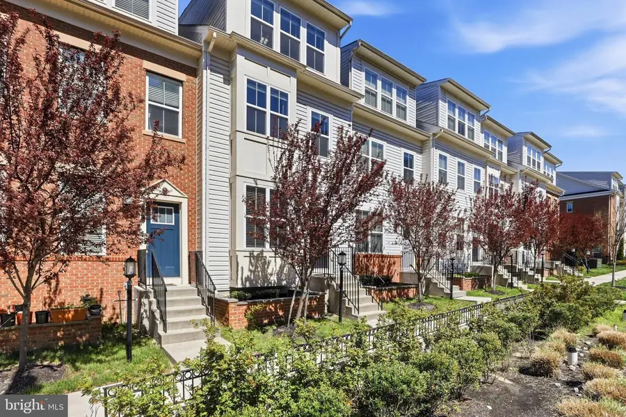 7140 Banbury Dr, Hanover, MD 21076 - #3