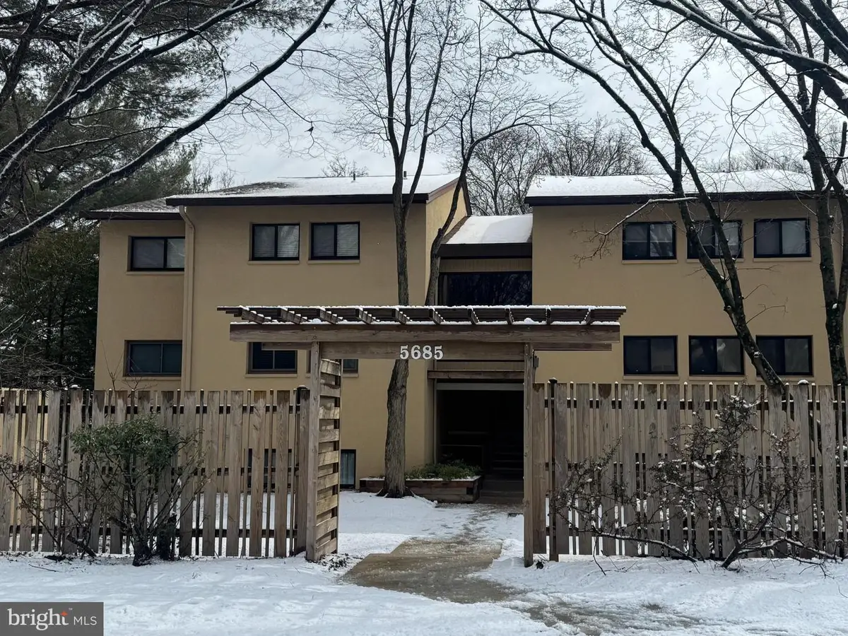 5685 Harpers Farm Rd #e, Columbia, MD 21044 - #1