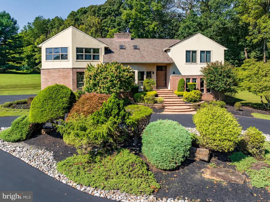 13304 Ridgewood Dr, Ellicott City, MD 21042 - #3