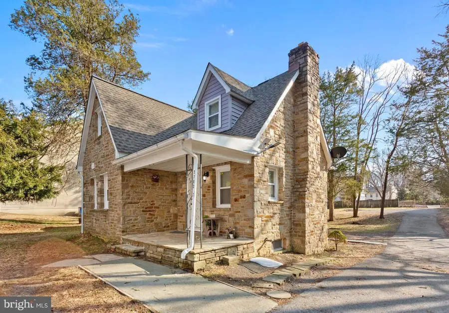 2762 Old Saint Johns Ln, Ellicott City, MD 21042 - #2