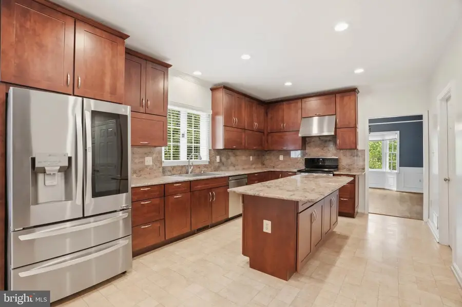 13499 Villadest Dr, Highland, MD 20777 - #3