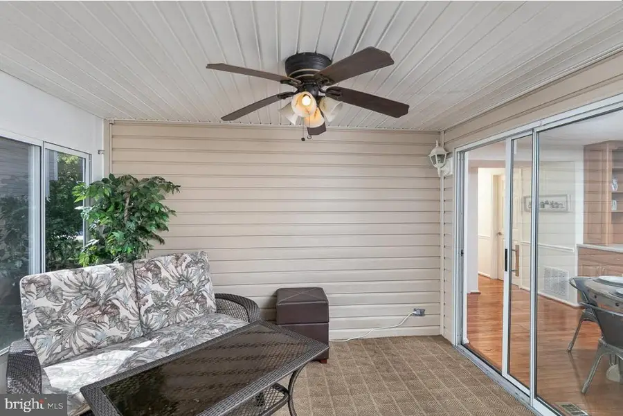 6413 White Peach Pl, Columbia, MD 21045 - #3