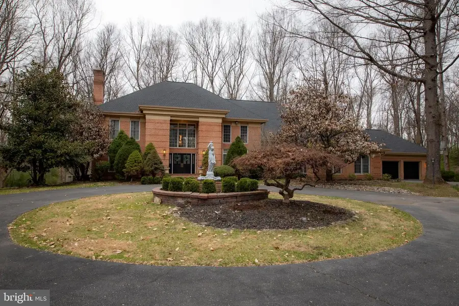 10429 Kingsbridge Rd, Ellicott City, MD 21042 - #3