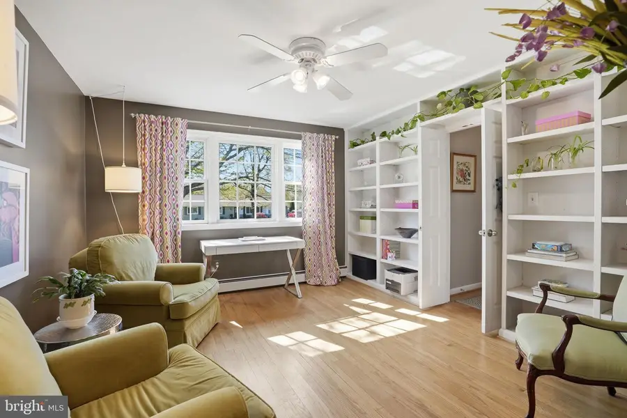 10208 Cabery Rd, Ellicott City, MD 21042 - #3