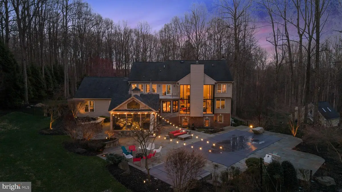 13773 Lakeside Dr, Clarksville, MD 21029 - #1