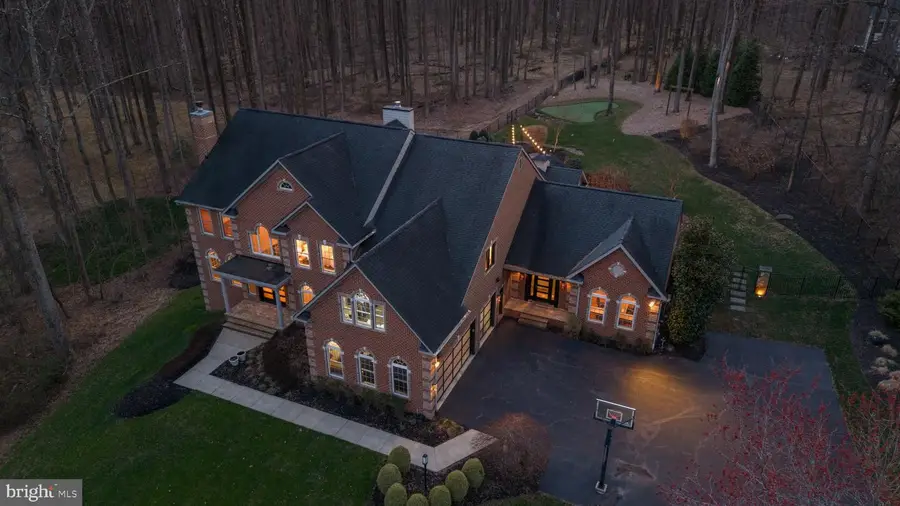 13773 Lakeside Dr, Clarksville, MD 21029 - #2