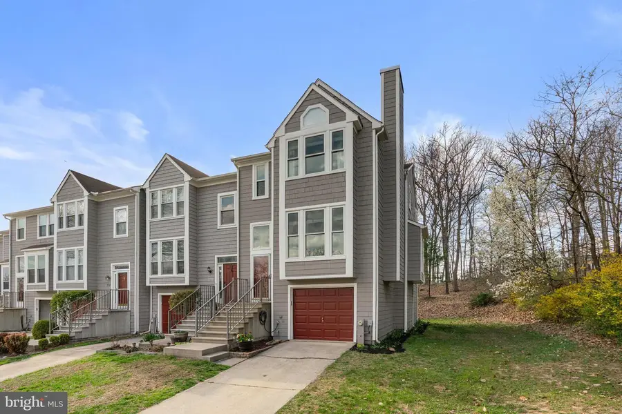 7723 Heatherside Ln, Ellicott City, MD 21043 - #2