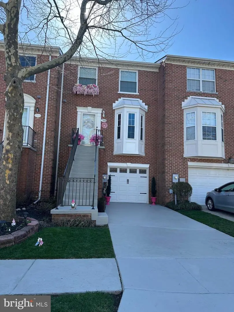 7105 Natures Rd, Columbia, MD 21046 - #1