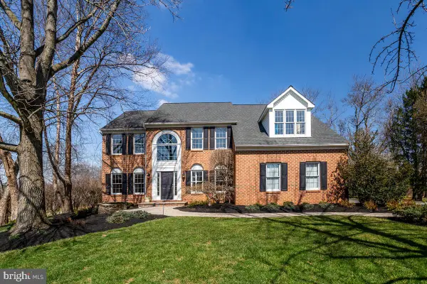 12839 Forest Creek Ct, SYKESVILLE, MD 21784
