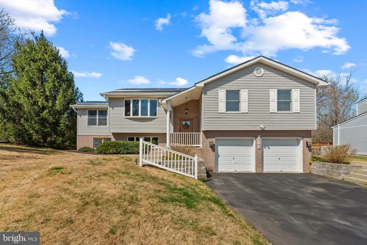 10141 Bell Inn Ln, Ellicott City, MD 21042 - #1