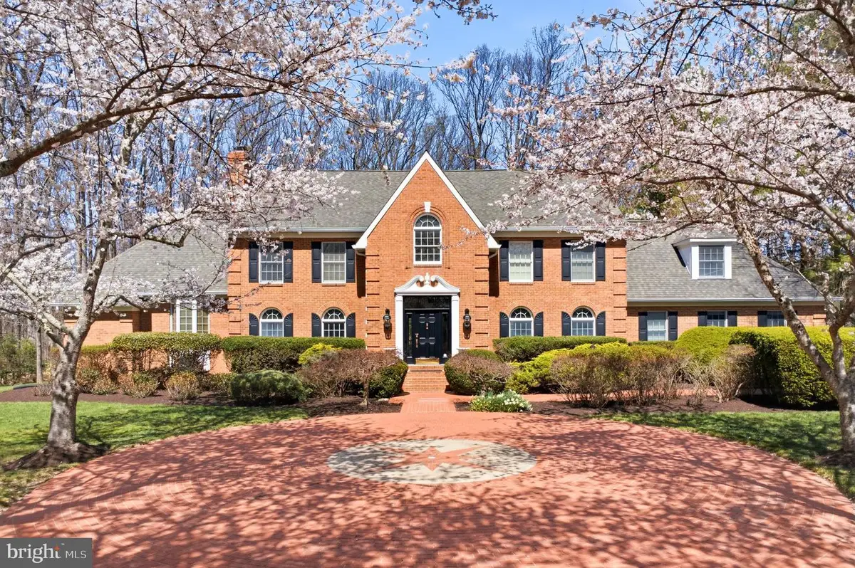 13822 Lakeside Dr, Clarksville, MD 21029 - #1