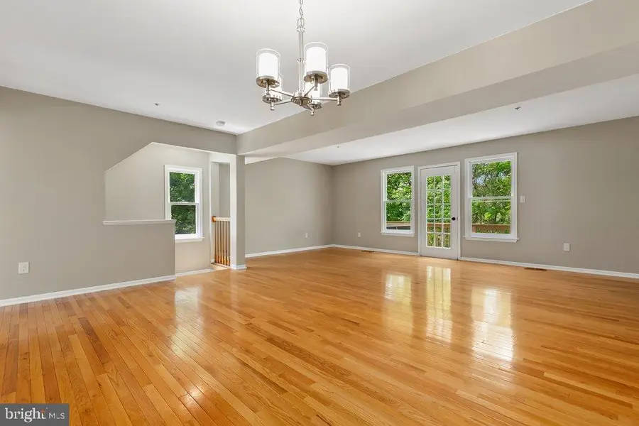 3742 College Ave #e1, Ellicott City, MD 21043 - #3