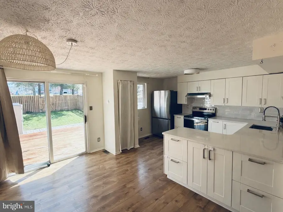 9214 Pirates Cv, Columbia, MD 21046 - #2