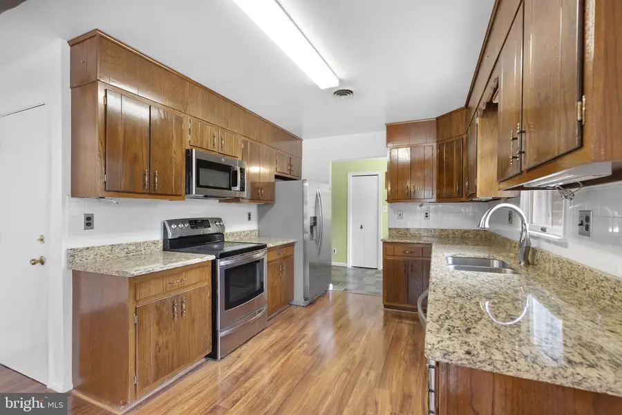 15840 A E Mullinix Rd, Woodbine, MD 21797 - #2