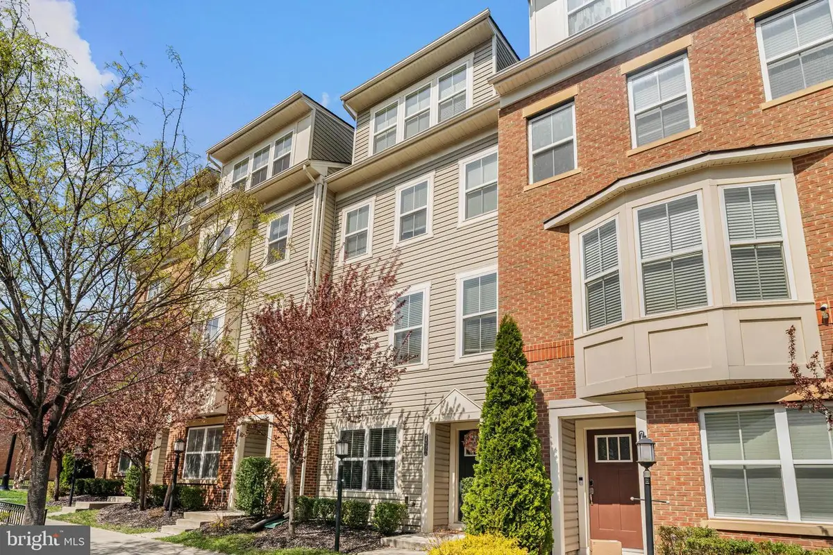 7094 Banbury Dr, Hanover, MD 21076 - #1