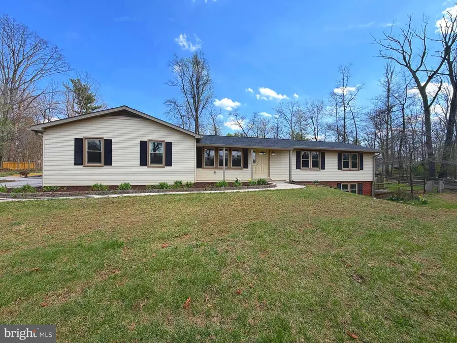 729 W Watersville Rd, Mount Airy, MD 21771 - #2