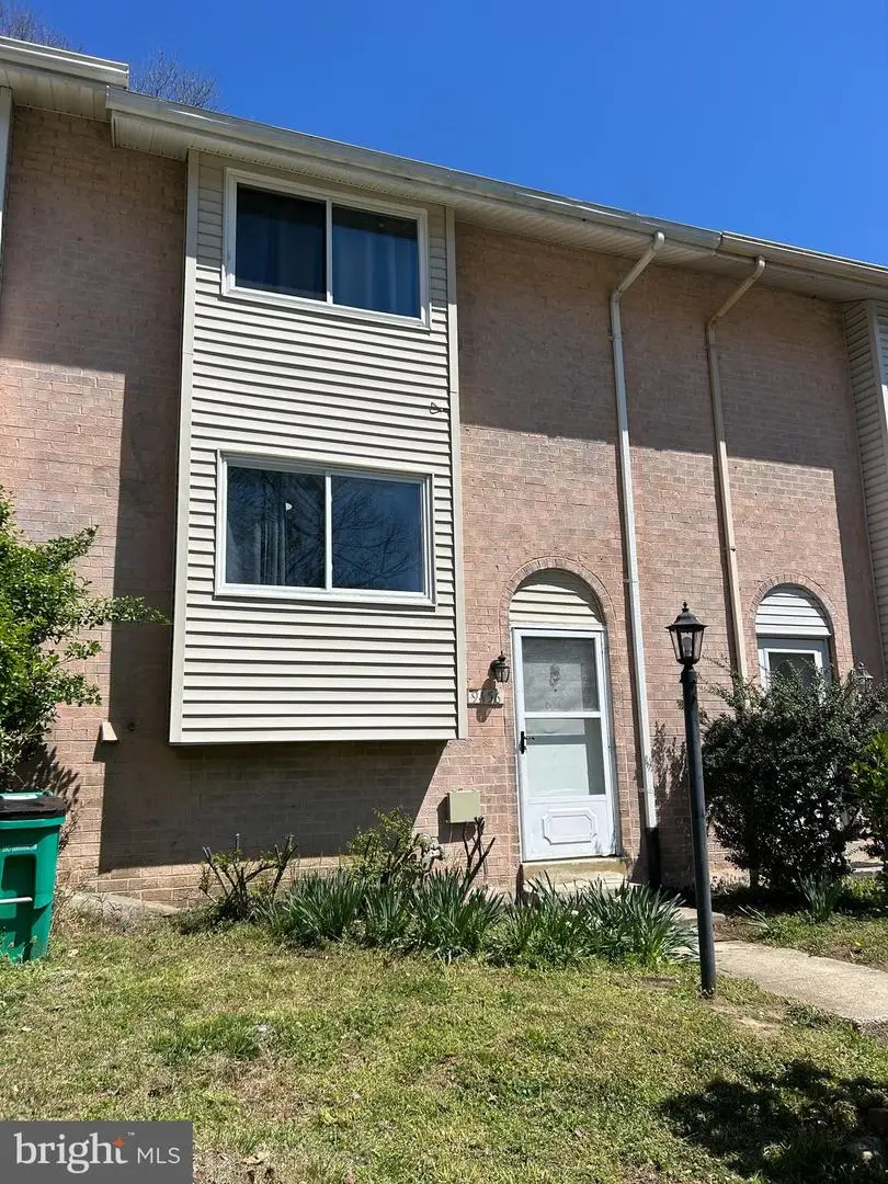 9456 Merryrest Rd, Columbia, MD 21045 - #2