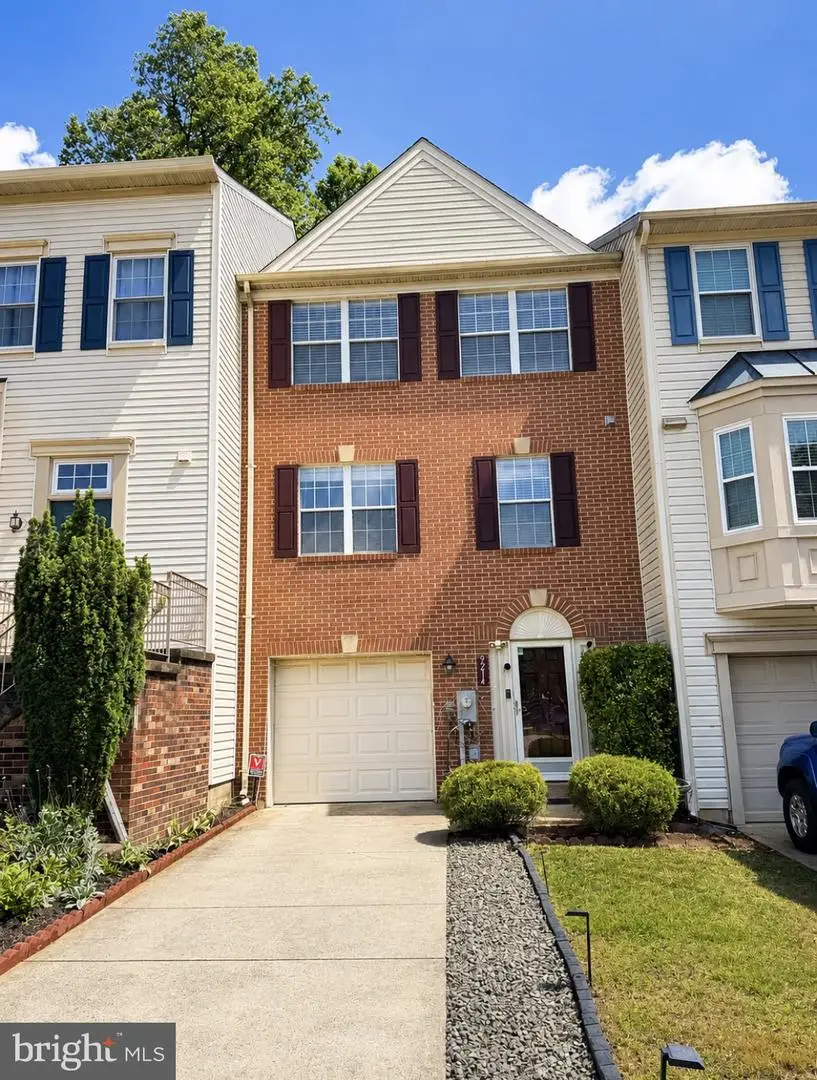 9214 Brewington Ln, Laurel, MD 20723 - #1