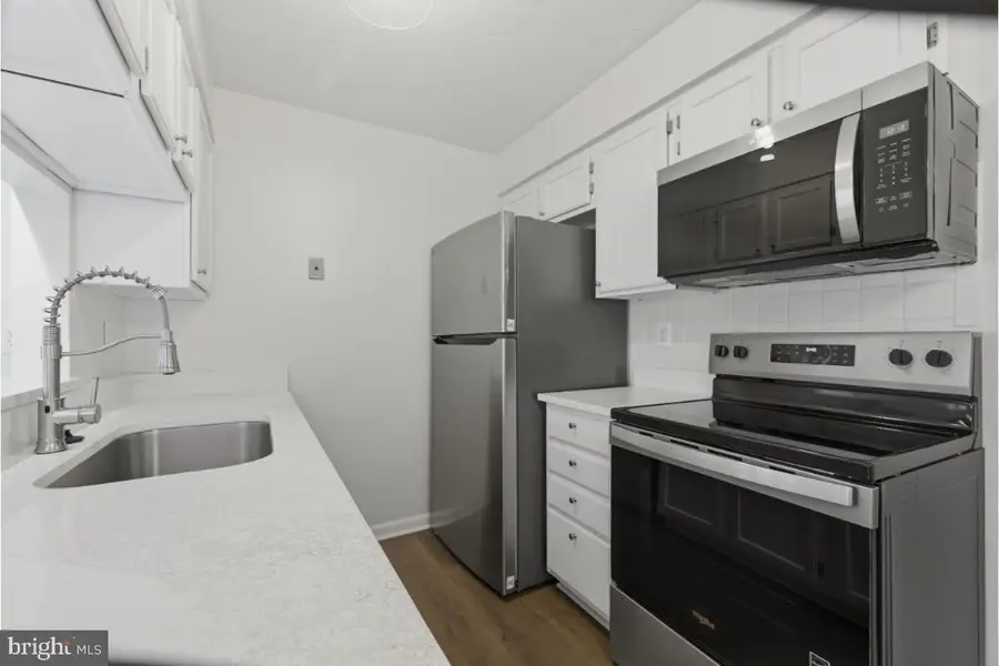 6470 Green Field Rd #1-105, Elkridge, MD 21075 - #2
