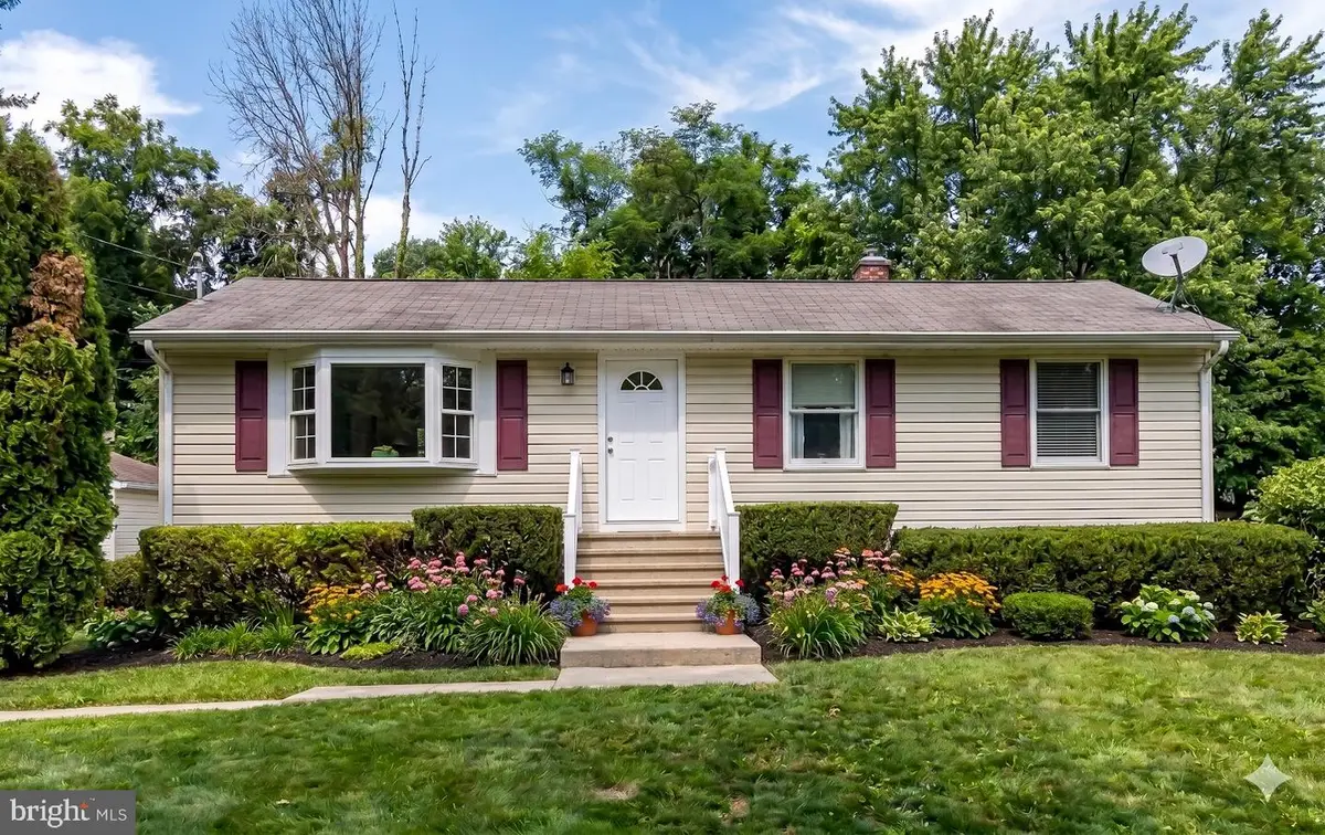 5034 Avoca Ave, Ellicott City, MD 21043 - #1