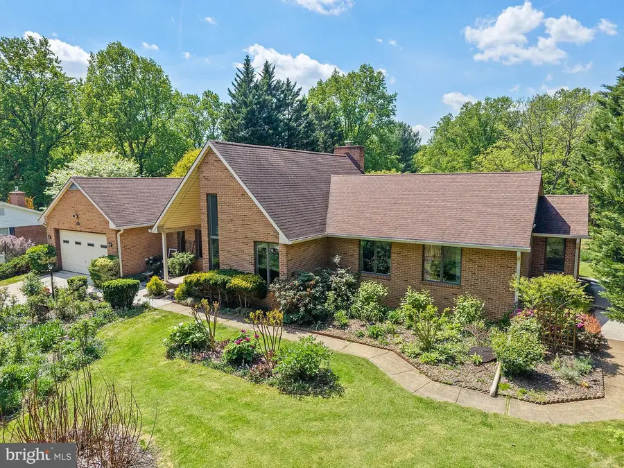 7426 Oakcrest Ln, Clarksville, MD 21029 - #3