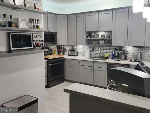 8254 Academy Rd #8, ELLICOTT CITY, MD 21043