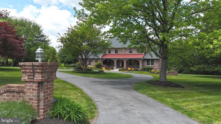 18400 New Cut Rd, Mount Airy, MD 21771 - #3