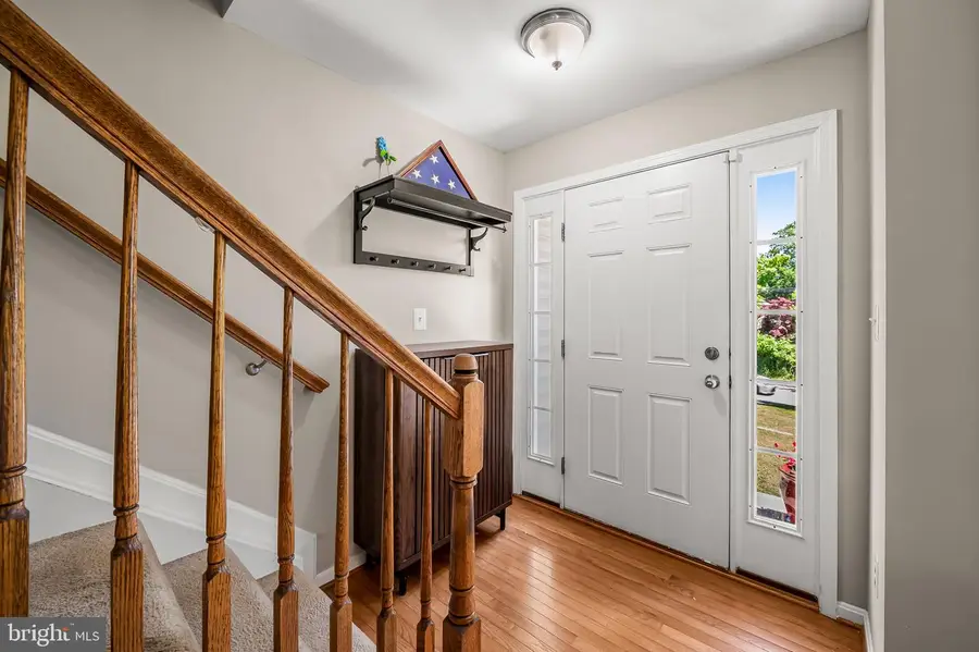 6008 Hanover Rd, Elkridge, MD 21075 - #2