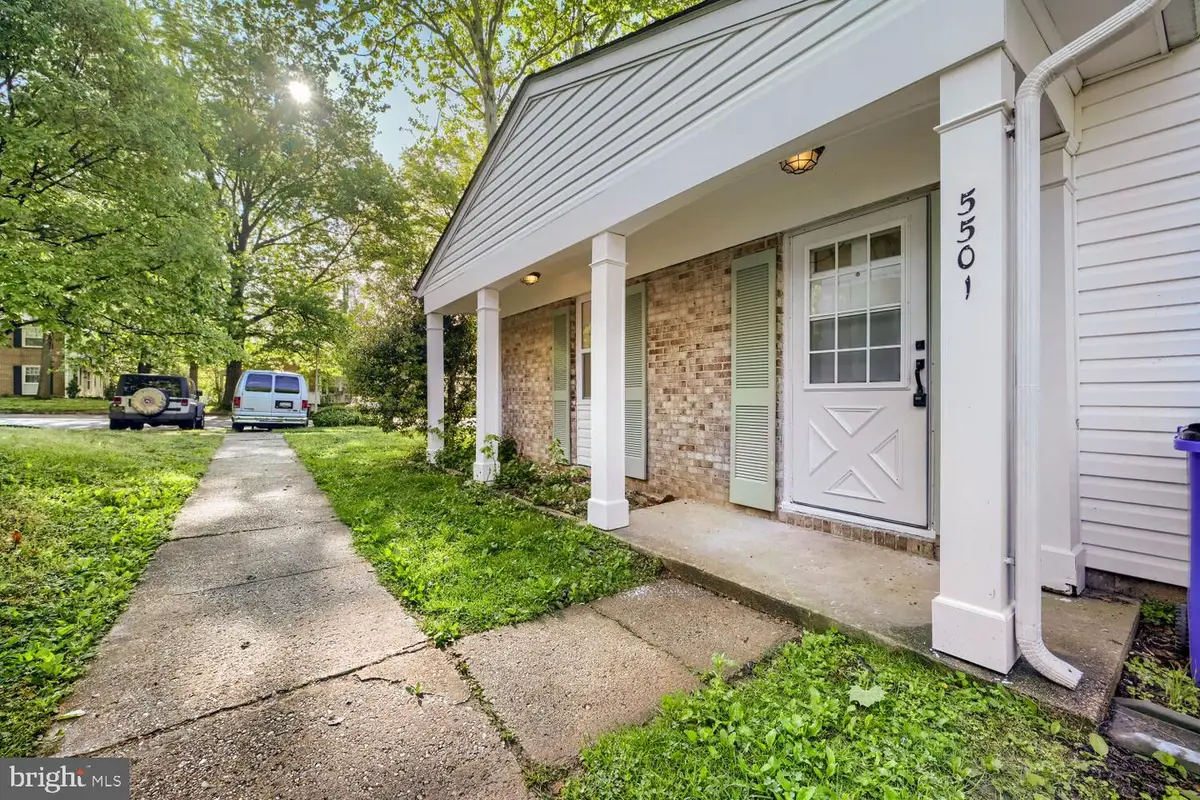 5501 Woodenhawk Cir, Columbia, MD 21044 - #1