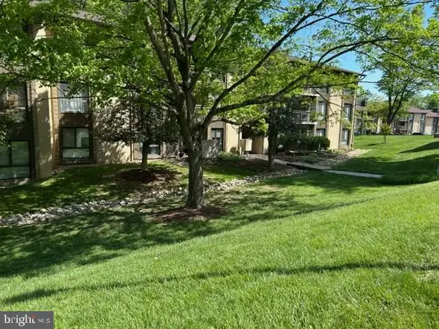 5903 Tamar Dr #5, Columbia, MD 21045 - #1