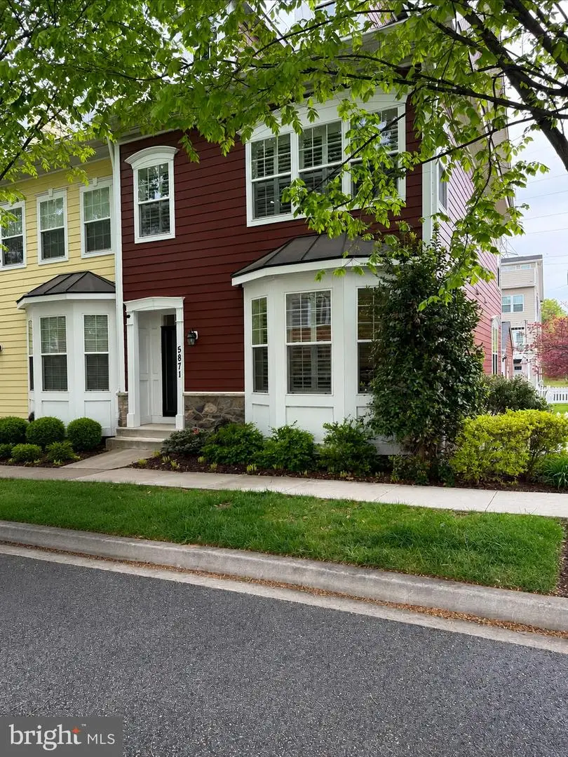 5871 Duncan Dr, Ellicott City, MD 21043 - #1