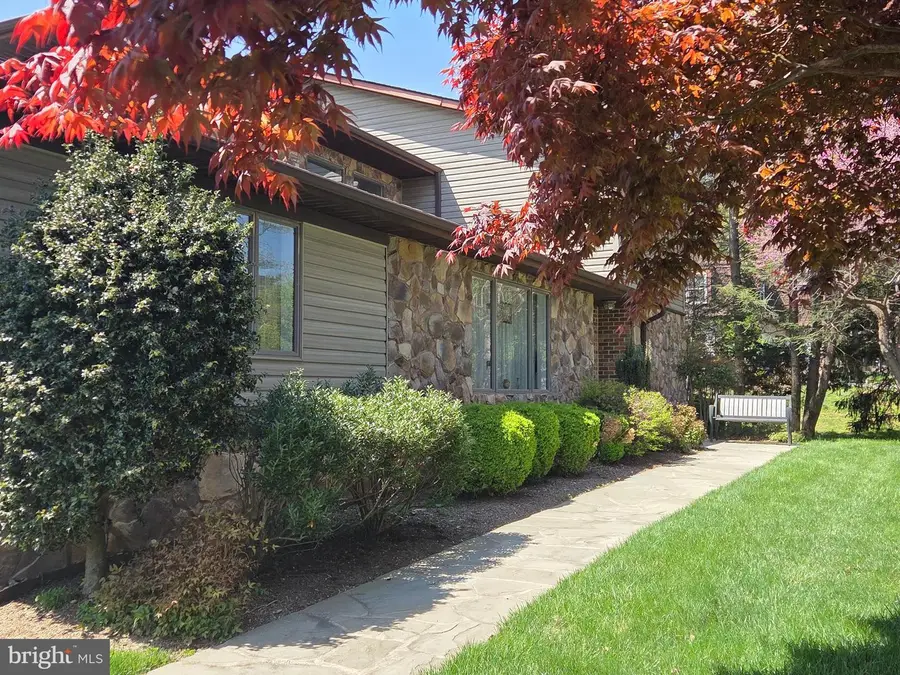 13164 Holly Loch Ln, Highland, MD 20777 - #2