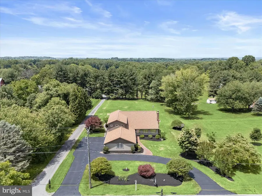 13356 Triadelphia Rd, Ellicott City, MD 21042 - #3