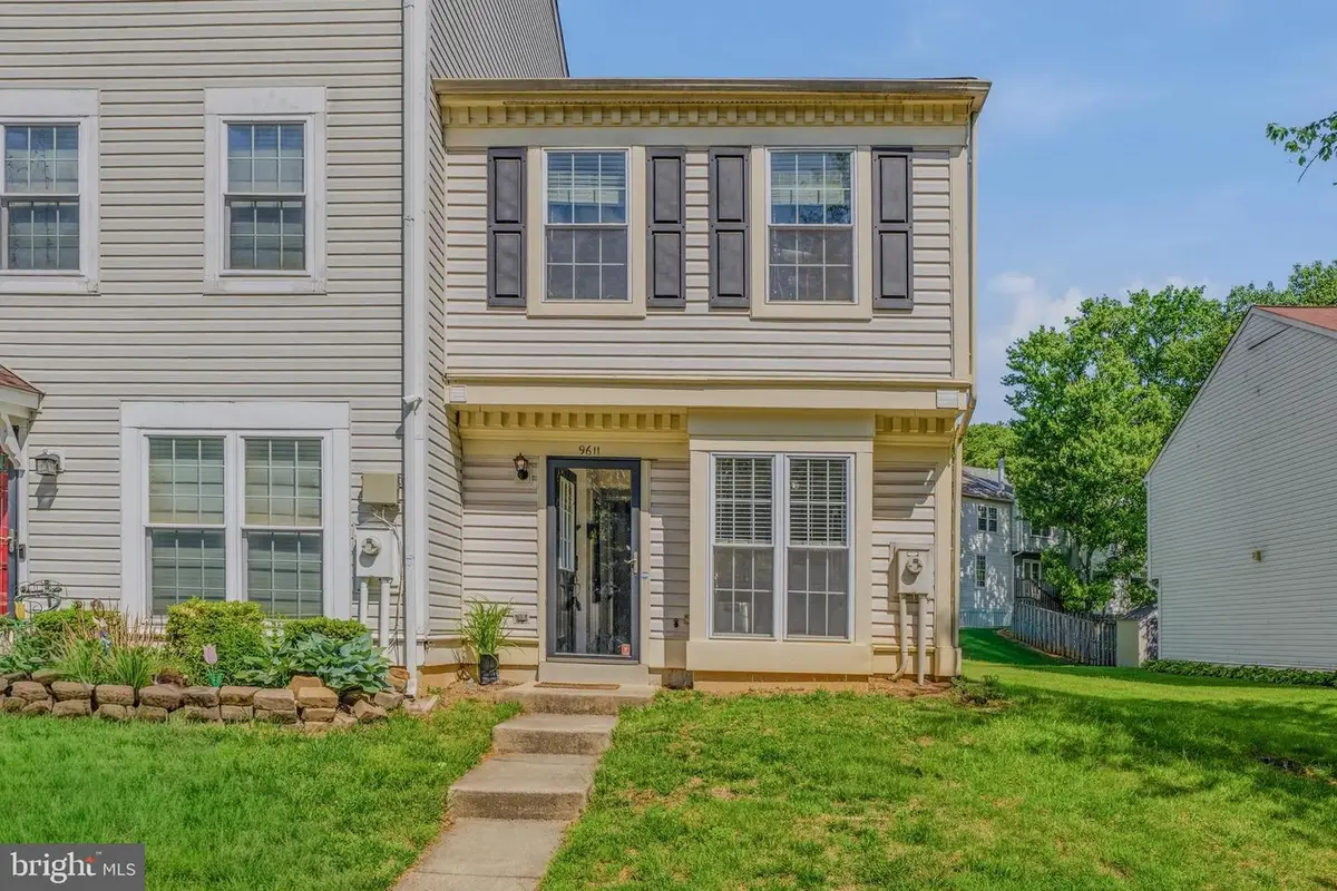 9611 Stirling Bridge Dr, Columbia, MD 21046 - #1