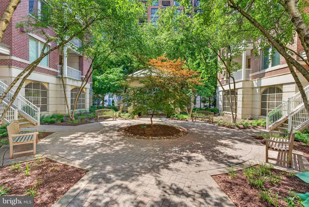 10205 Wincopin Cir #102, Columbia, MD 21044 - #1