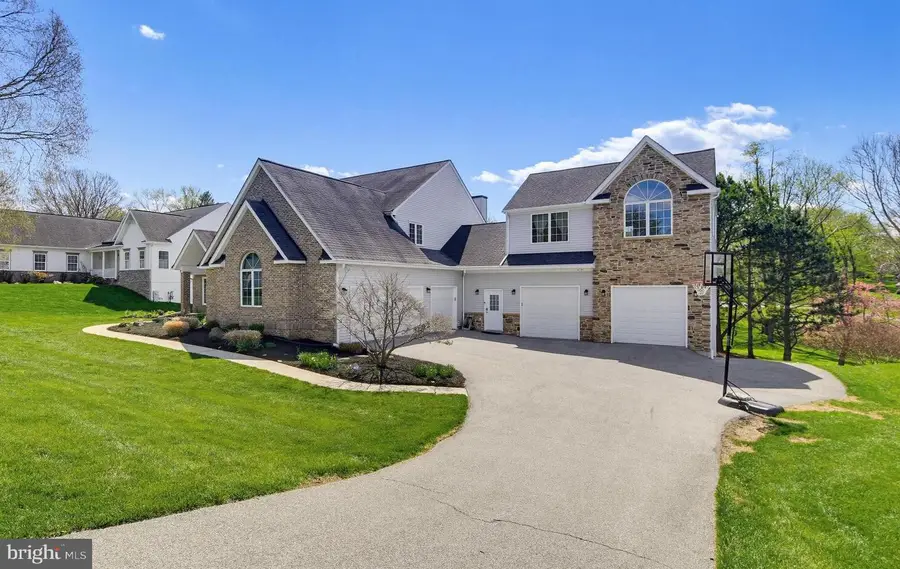 2057 Mount Hebron Dr Sw, Ellicott City, MD 21042 - #3