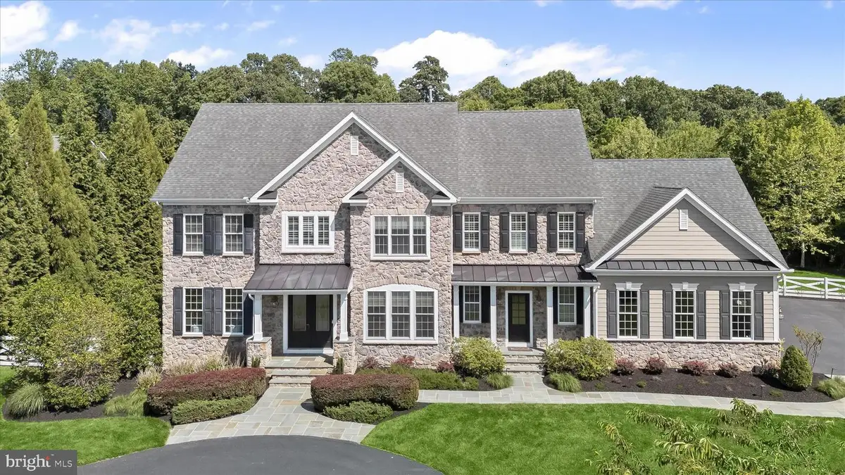 14309 Roxbury Meadow Dr, Glenwood, MD 21738 - #1