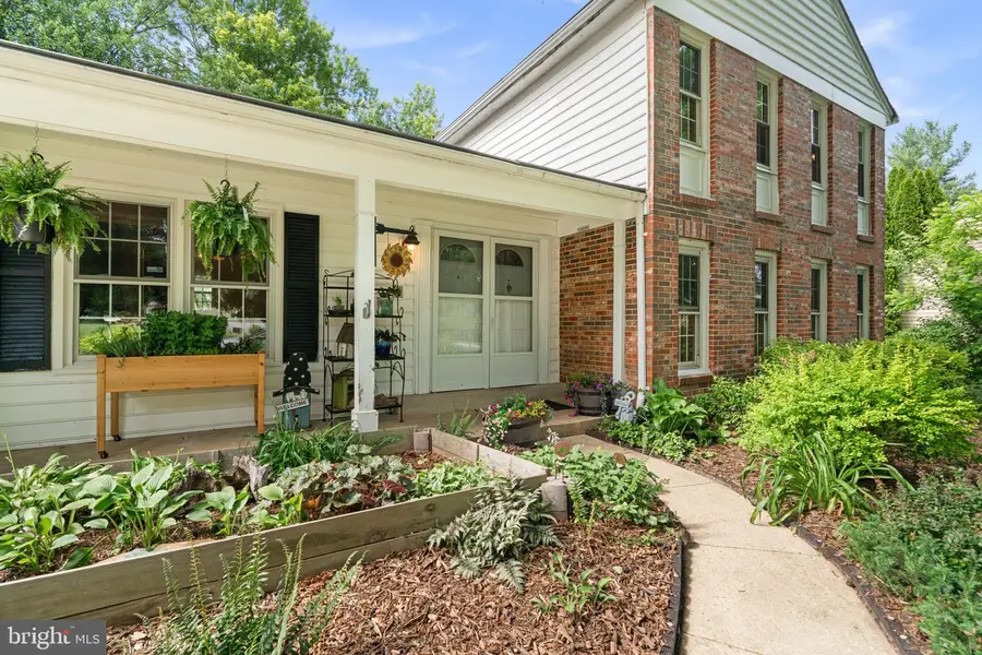 9206 Mellenbrook Rd, Columbia, MD 21045 - #2