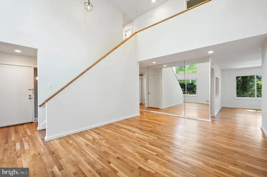 10325 Sixpence Cir, Columbia, MD 21044 - #3
