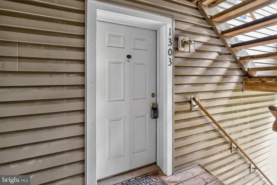 6415 Green Field Rd #1303, Elkridge, MD 21075 - #2