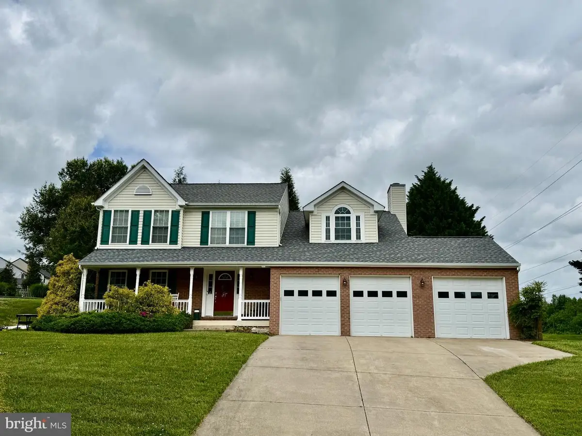 2710 Dunleer Rd, Ellicott City, MD 21042 - #1