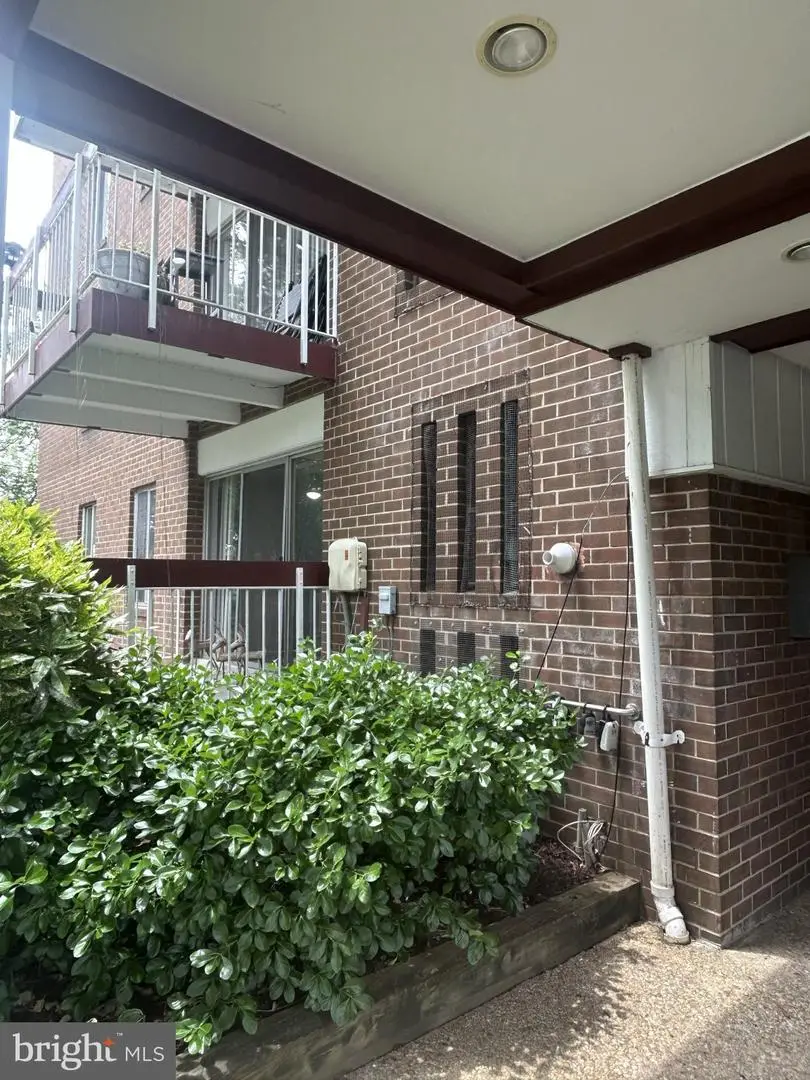 10850 Green Mountain Cir #206, Columbia, MD 21044 - #2