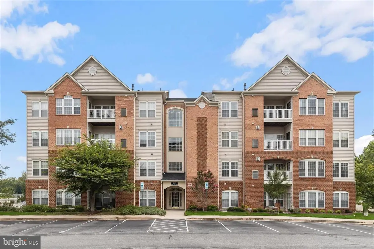 8245 Stone Crop Dr #e, Ellicott City, MD 21043 - #1