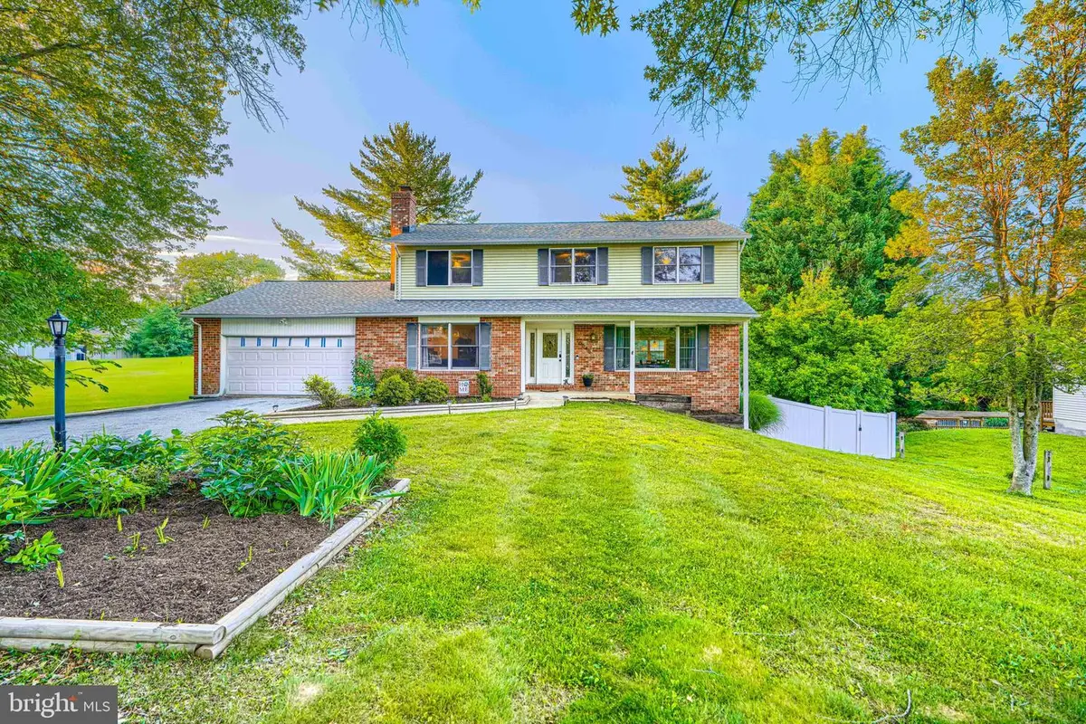 10048 Century Dr, Ellicott City, MD 21042 - #1