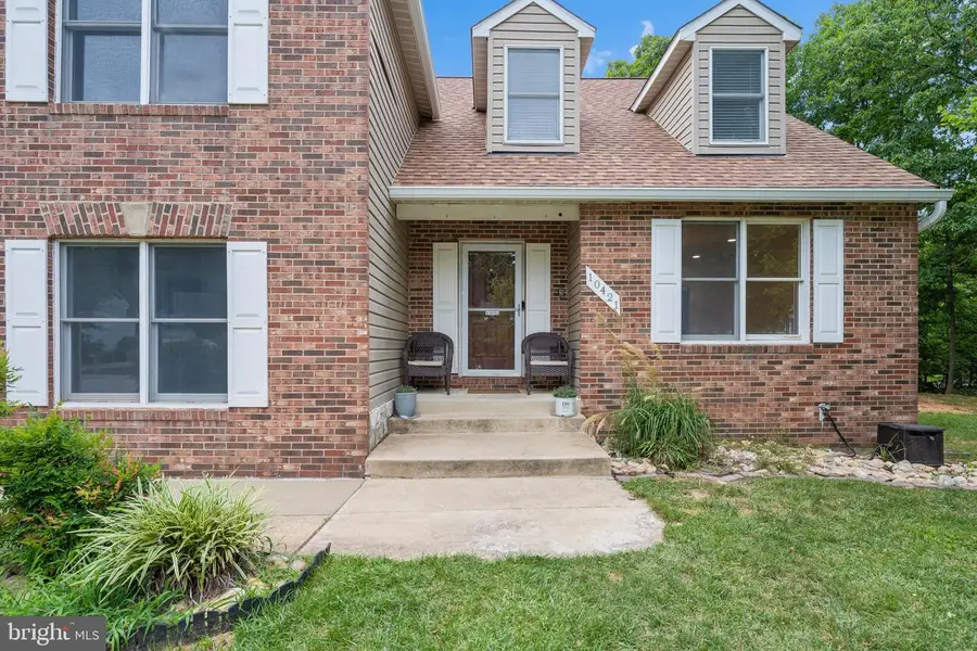 10421 Rosemont Dr, Laurel, MD 20723 - #2