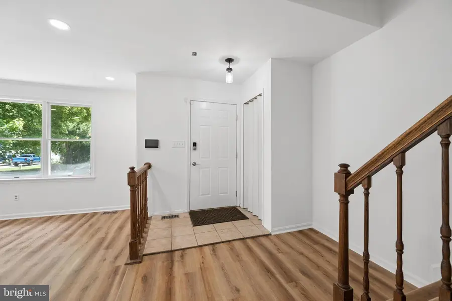 10421 Rosemont Dr, Laurel, MD 20723 - #3