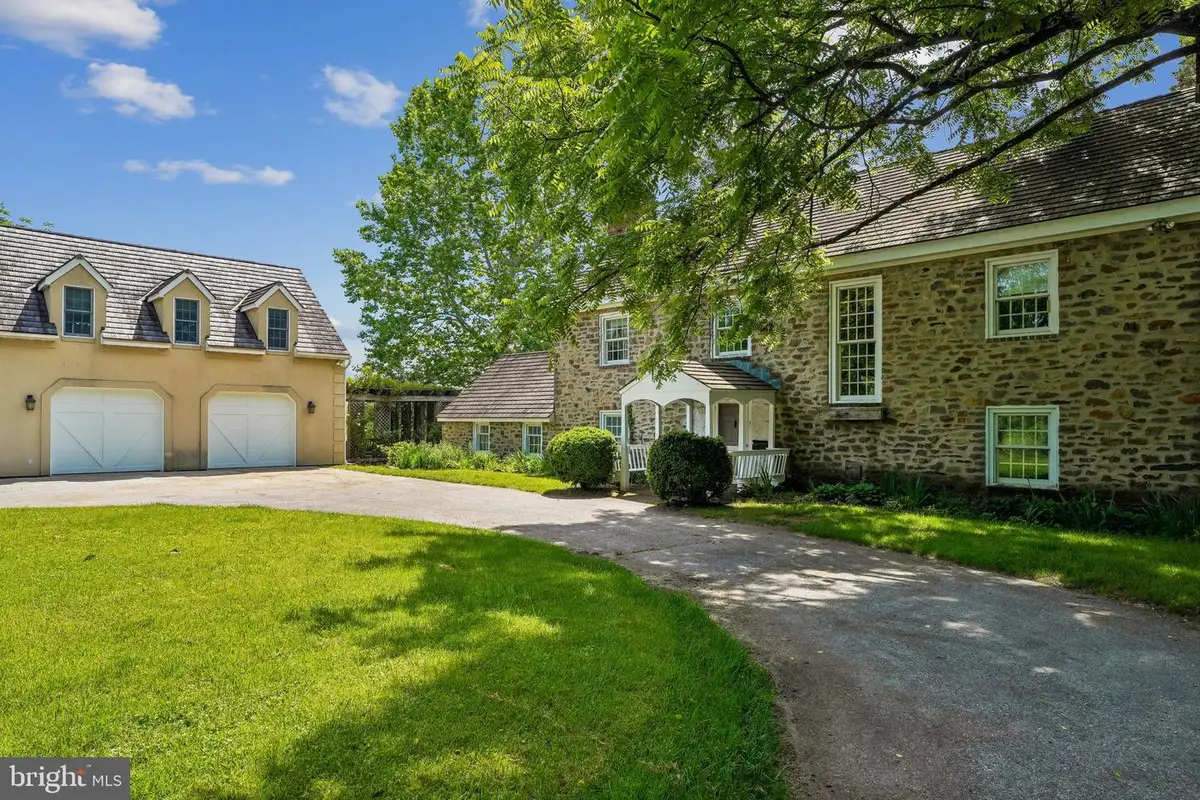 6393 W Rockburn Hill Rd, Elkridge, MD 21075 - #1