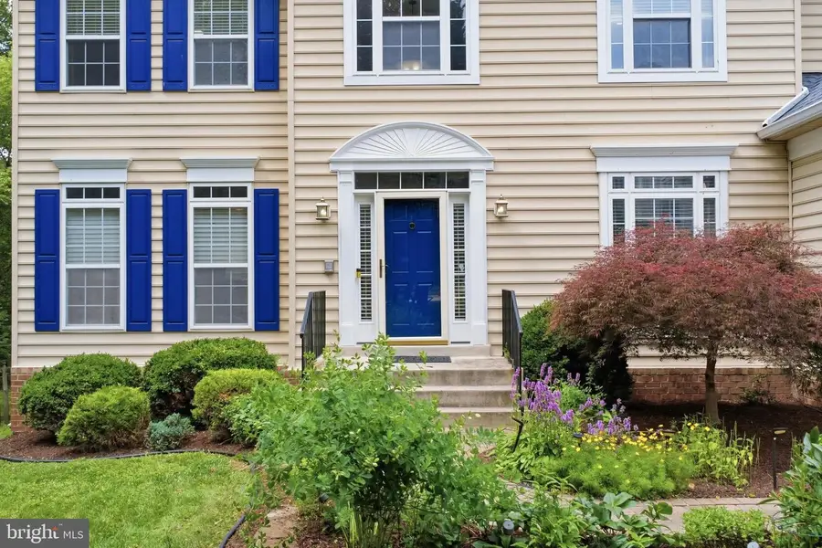 4647 Yorkshire Dr, Ellicott City, MD 21043 - #3