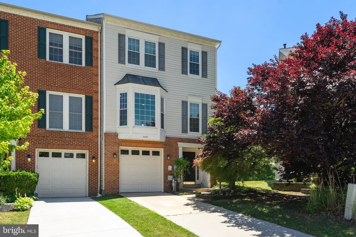 5917 Fox Glen Ct, Elkridge, MD 21075 - #1